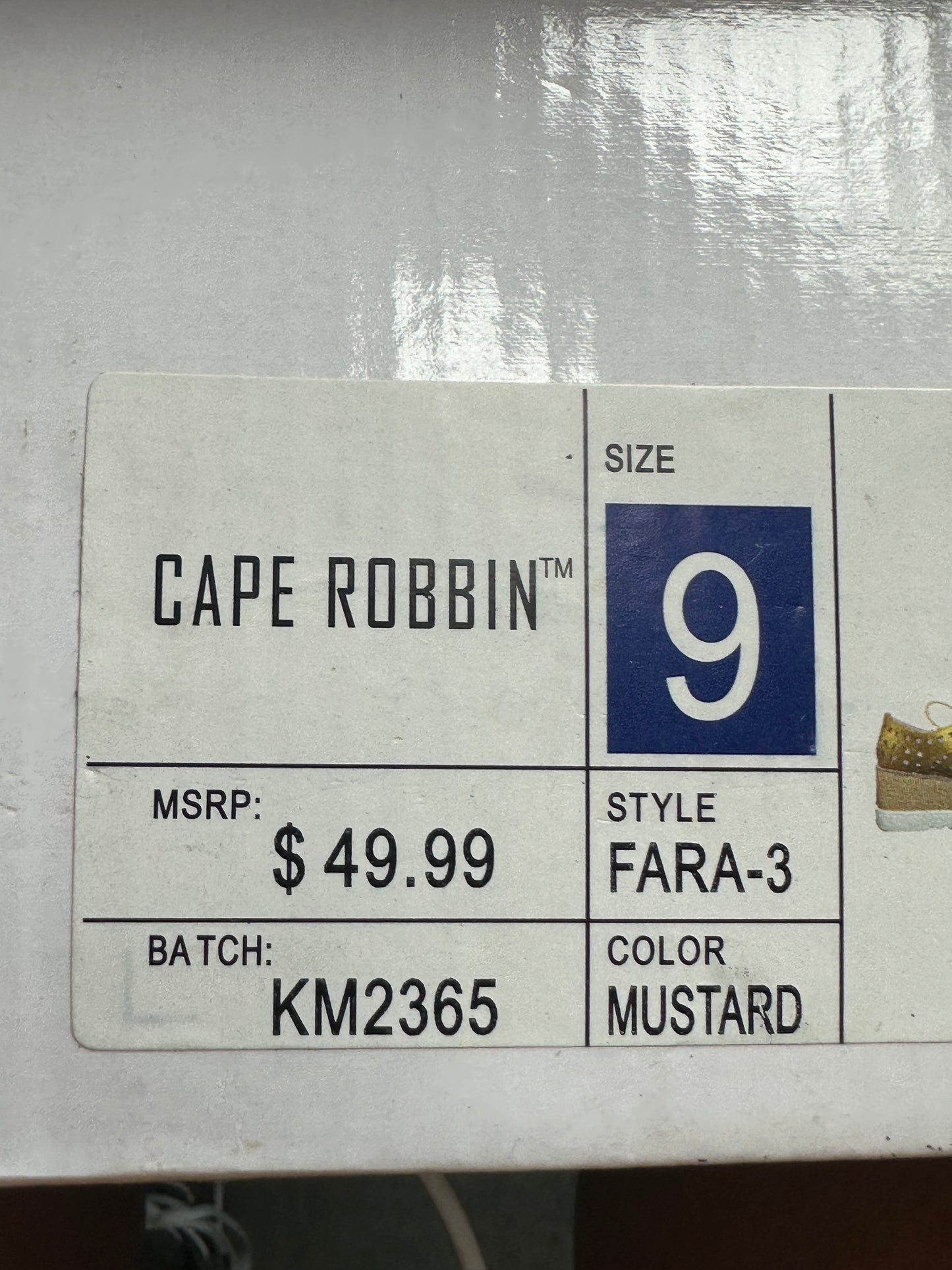 Size 9 NWB Cape Robbin Fara-3 Yellow Oxford Mustard