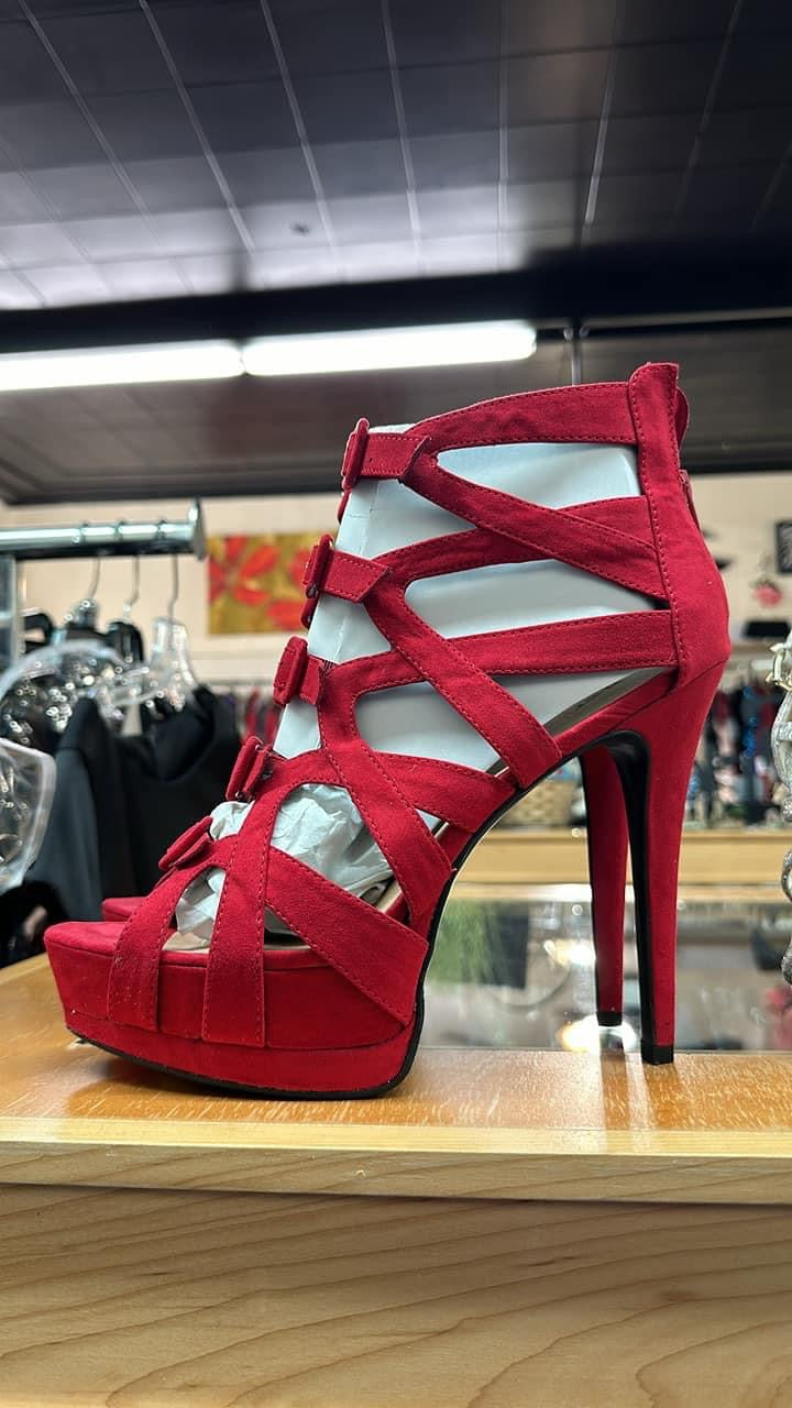 Size 11 red heels