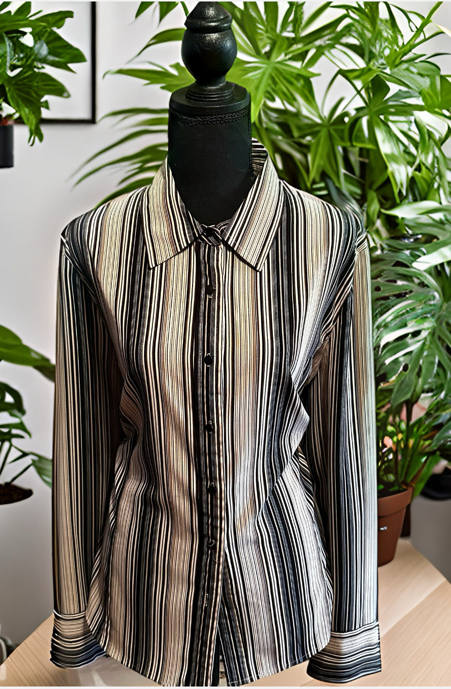 Size XL East 5th striped blouse