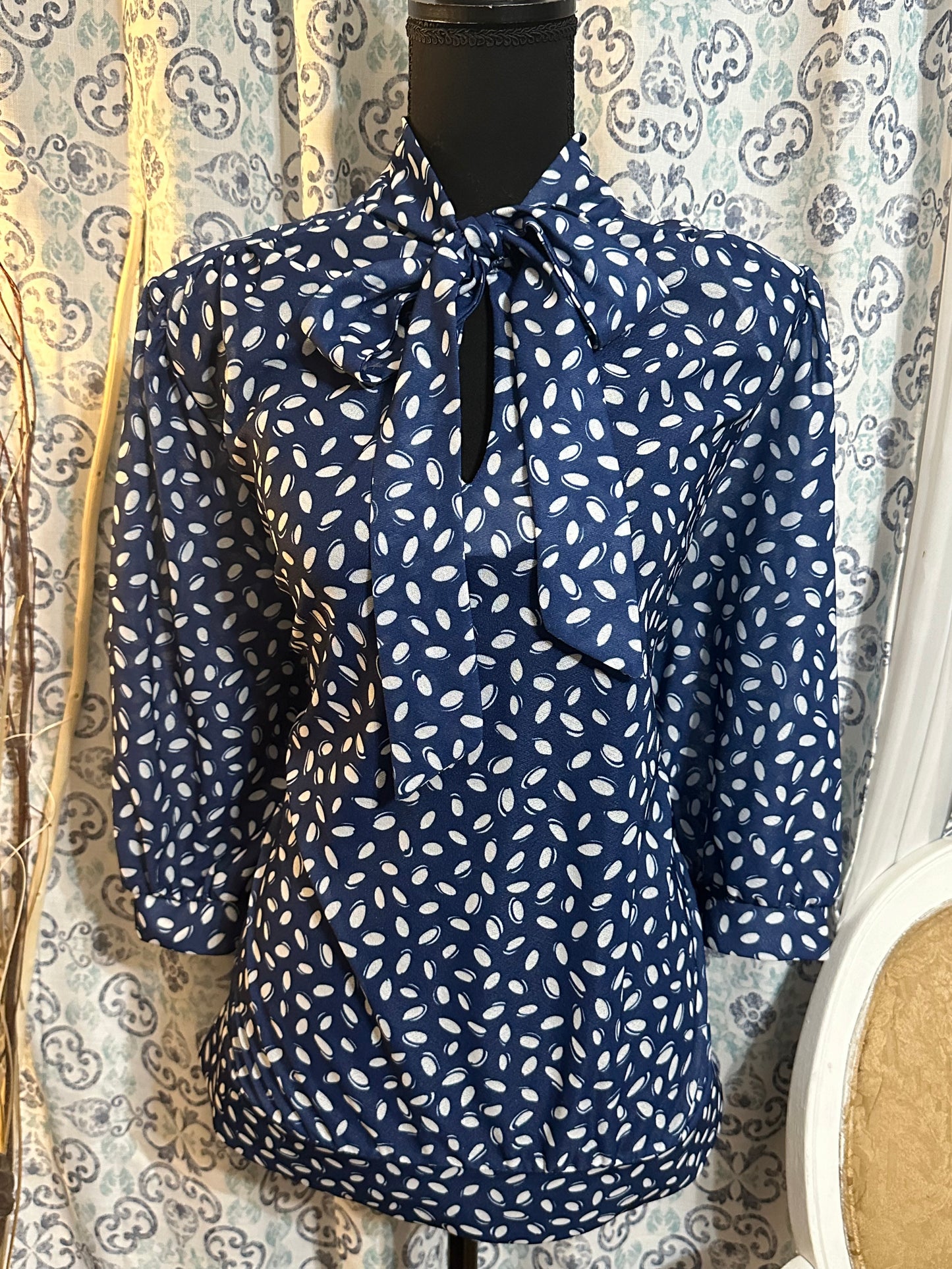 Approximately a size XL blue and white blouse 3/4 sleeve