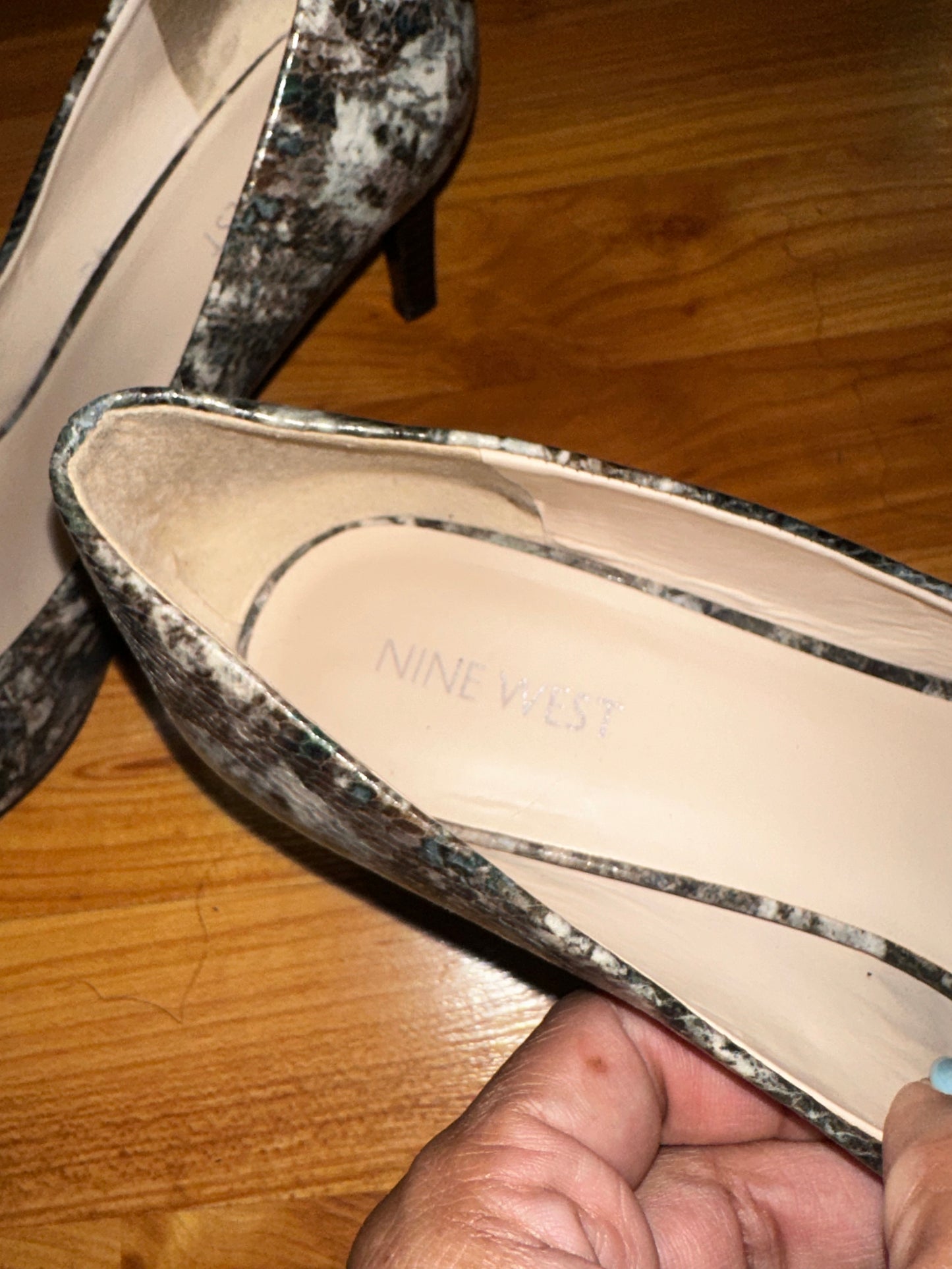 Size 11 Nine West snakeskin heels