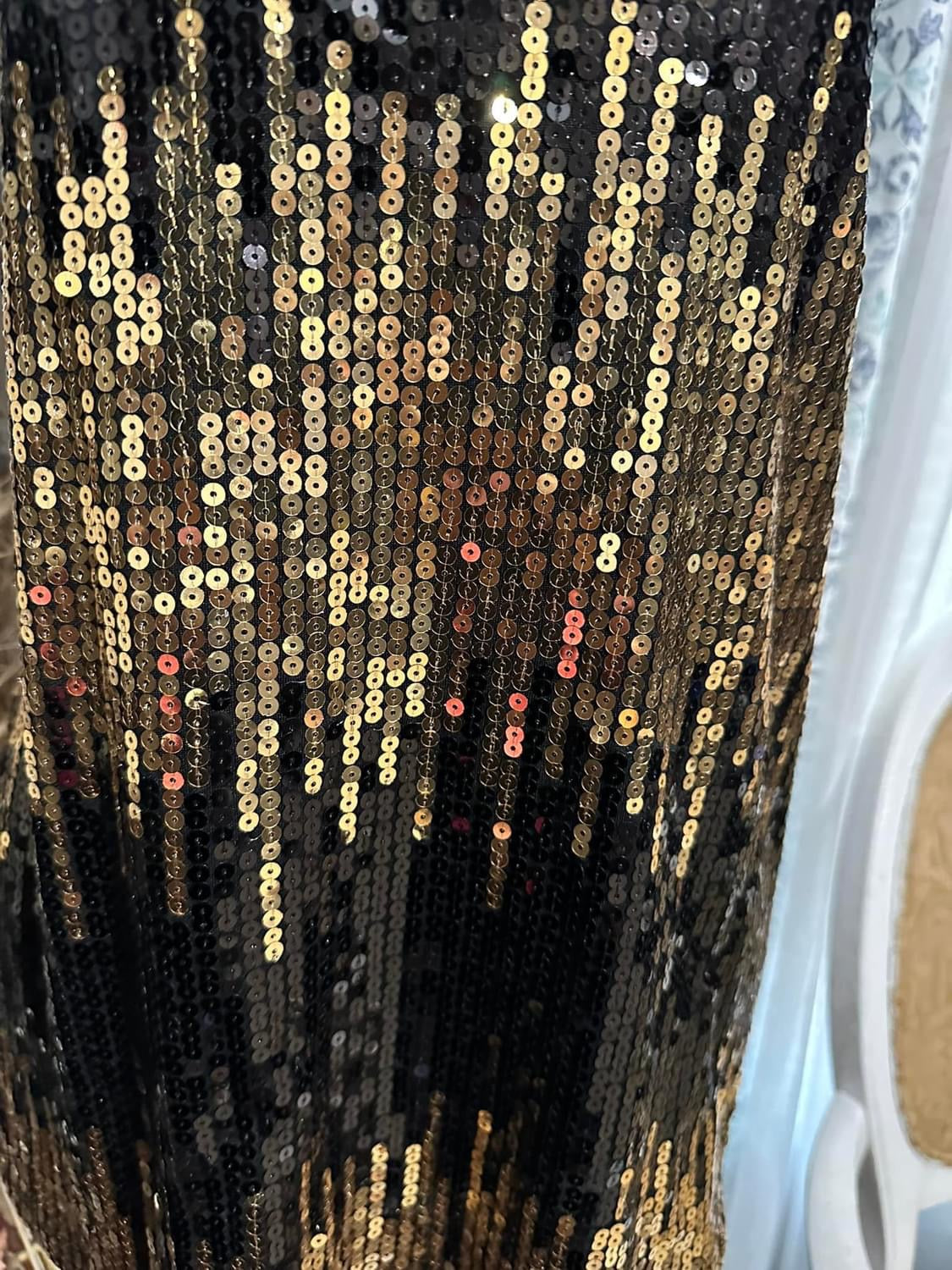 Size 3X black and gold sequined tank with sold black back