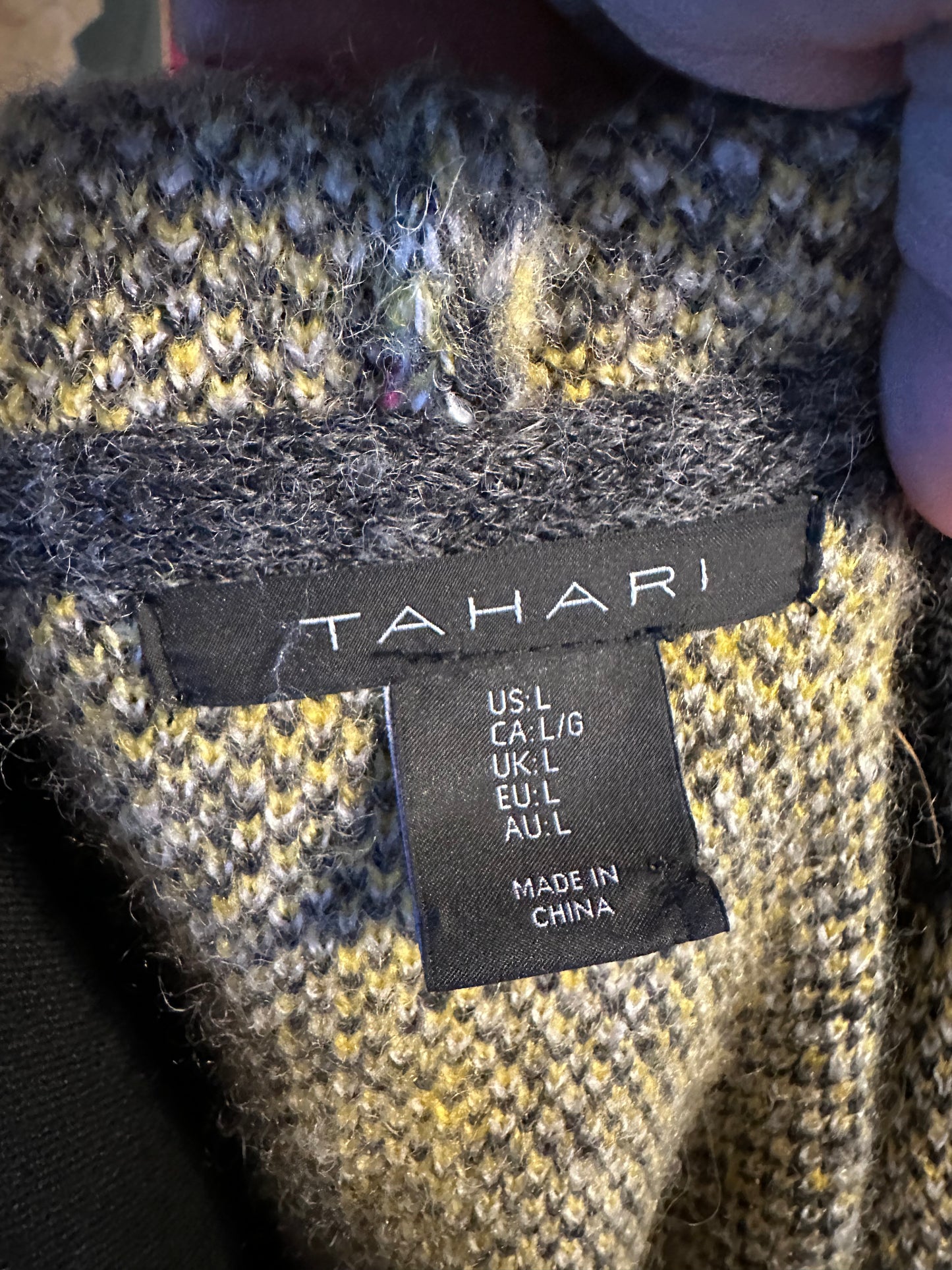 Size L Tahari hooded open sweater