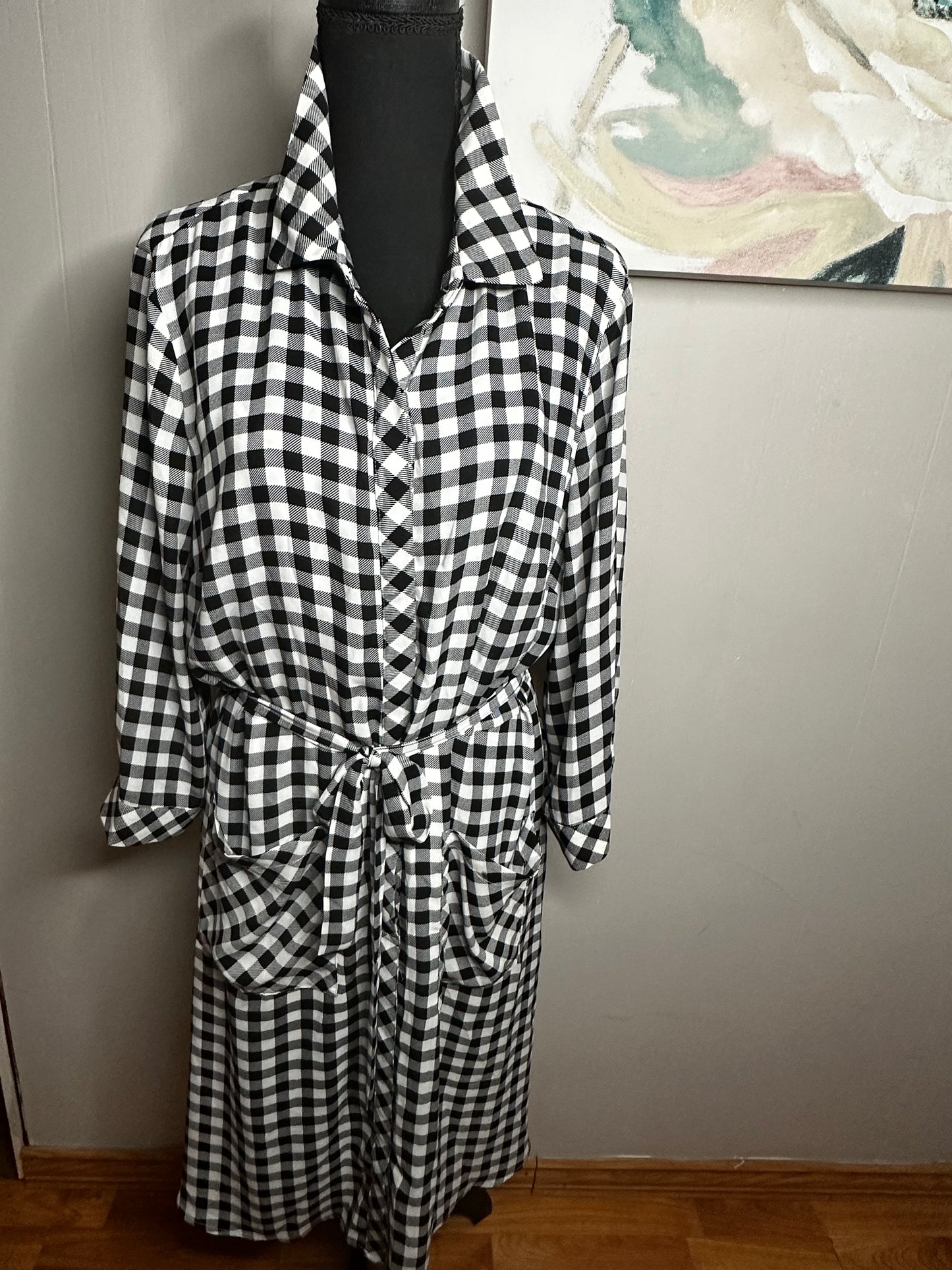 Size 14 The Limited black black and white checkered dress