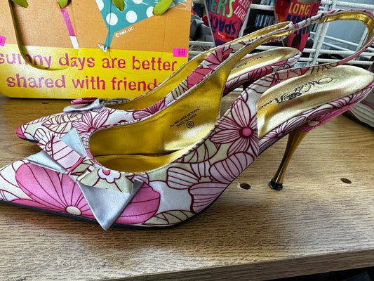 Size 10 Wild Rose sling back heels