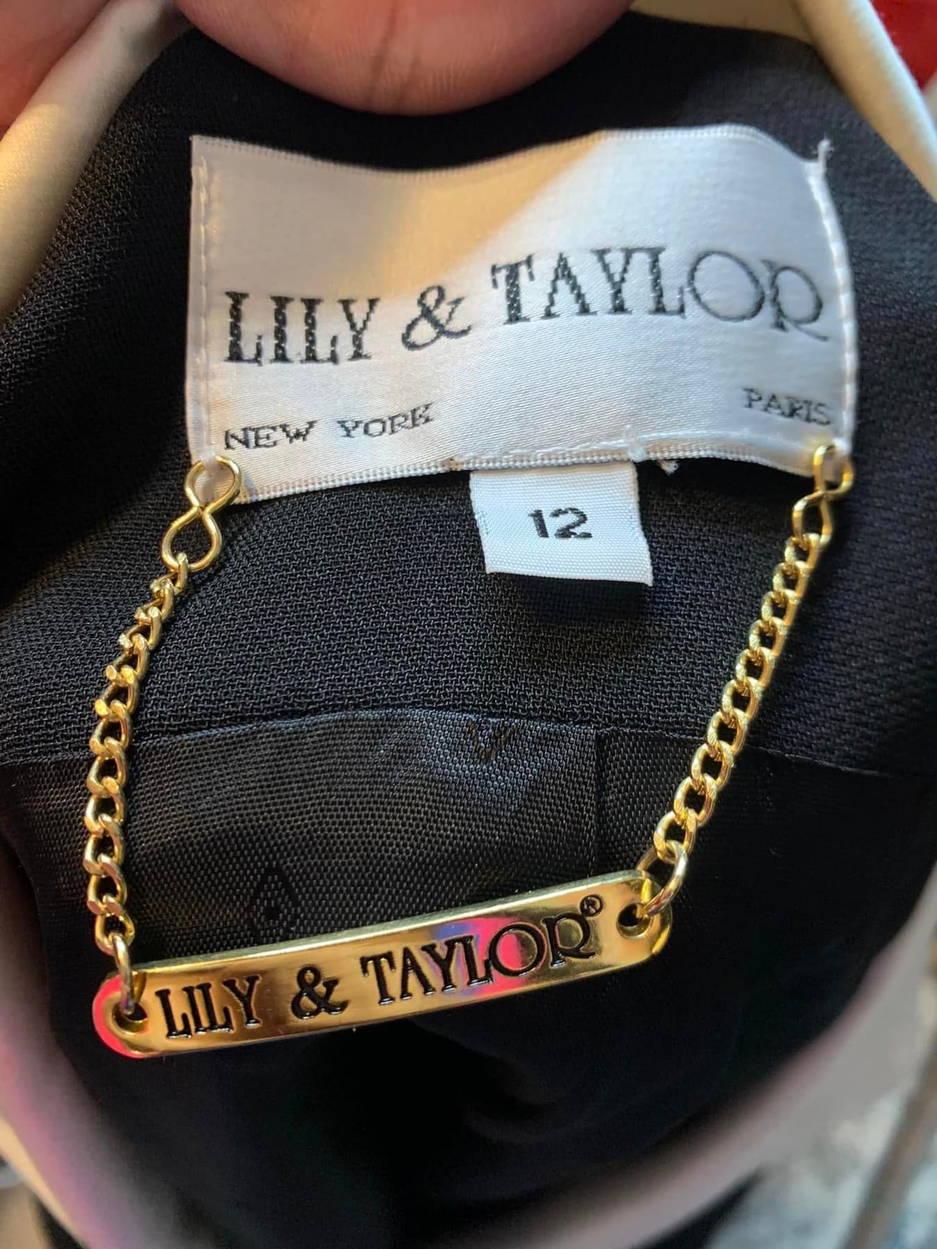 Size 12 Lily & Taylor blazer