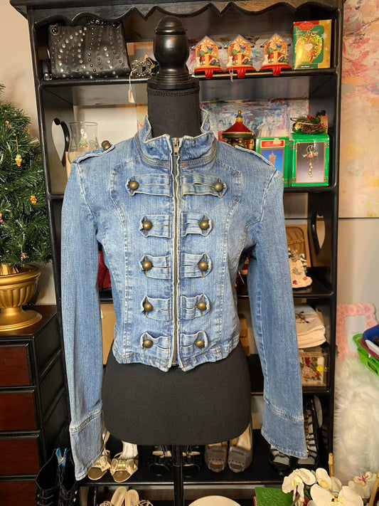 Size XL denim junior jacket