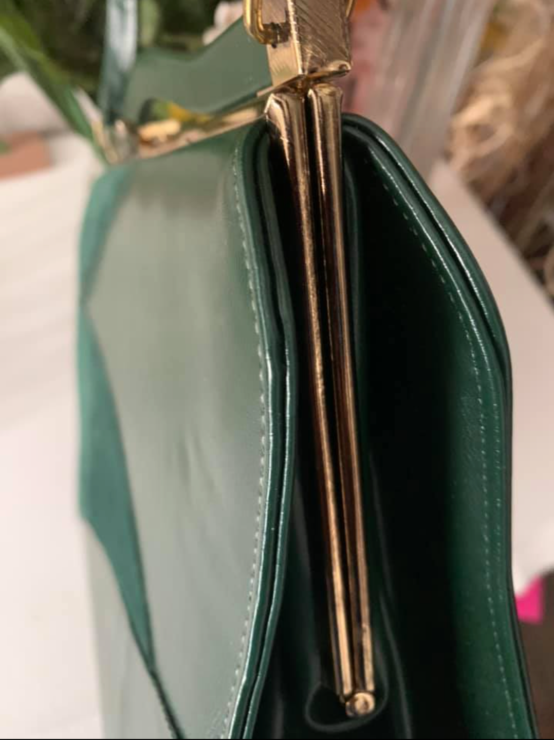 Risqué simulated leather handbag circa 1960 - green