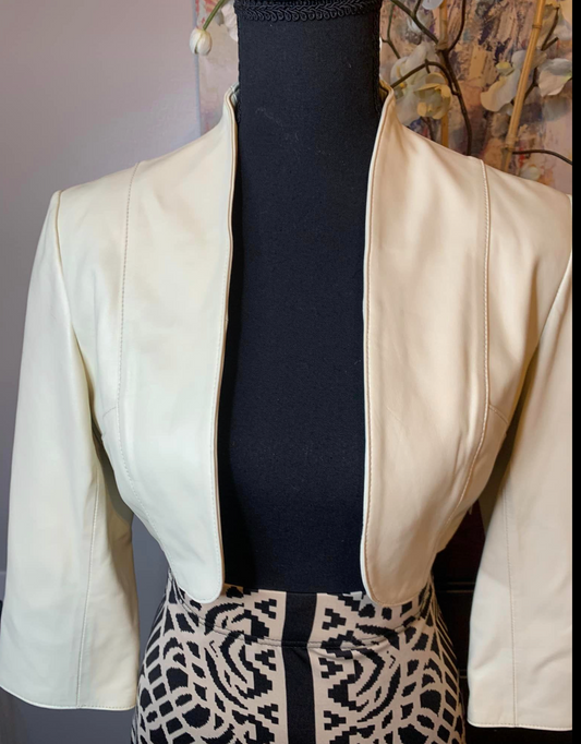 Size 6 White House Black Market cream leather crop blazer