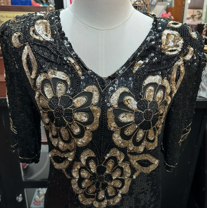 Size Small black and gold sequined top