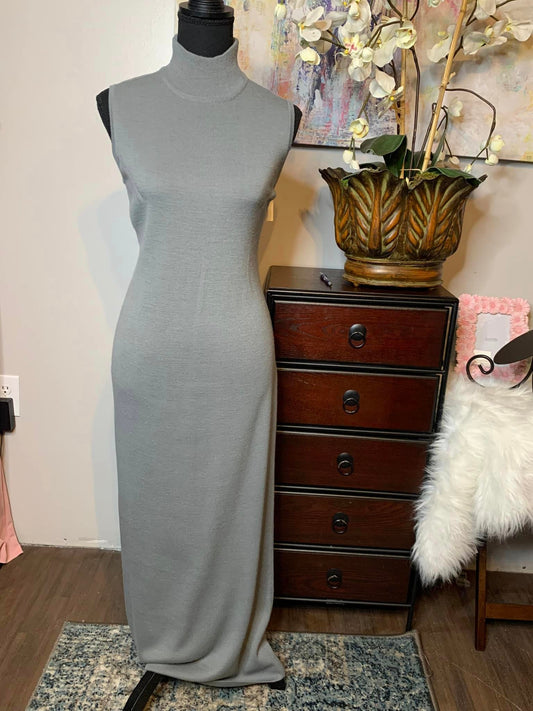 Size Medium gray sleeveless sweater dress