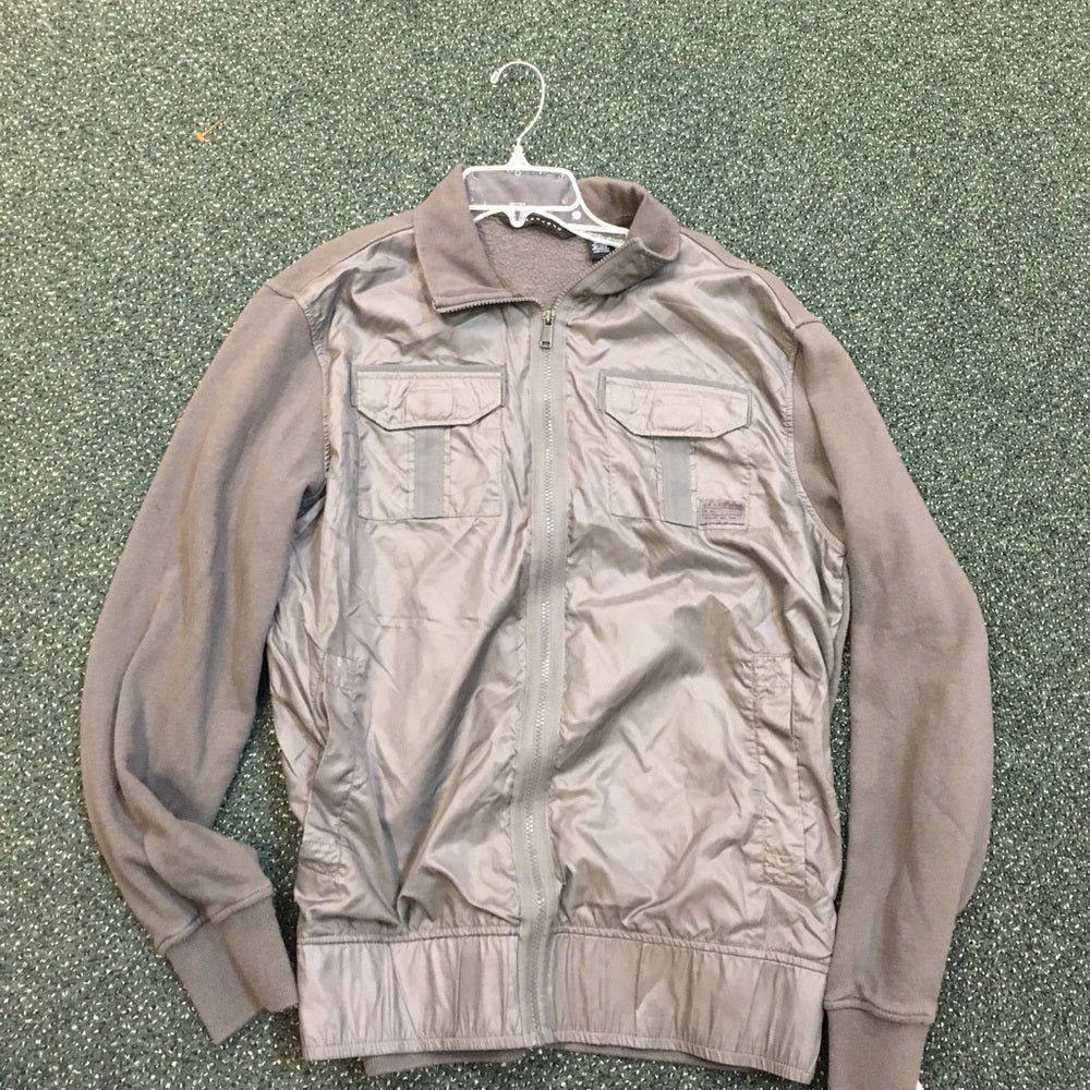 Size large light weight jacket