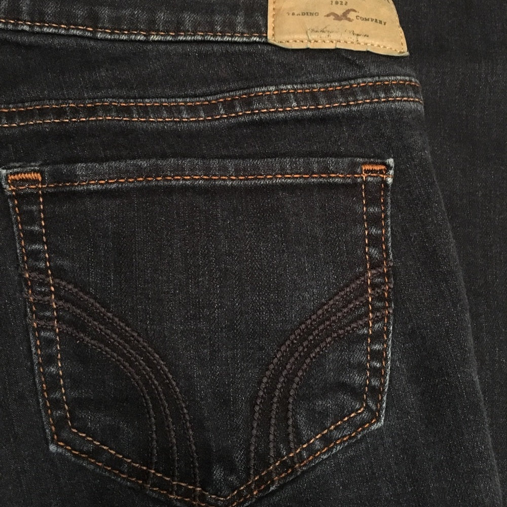 Size 9R Hollister Jeans