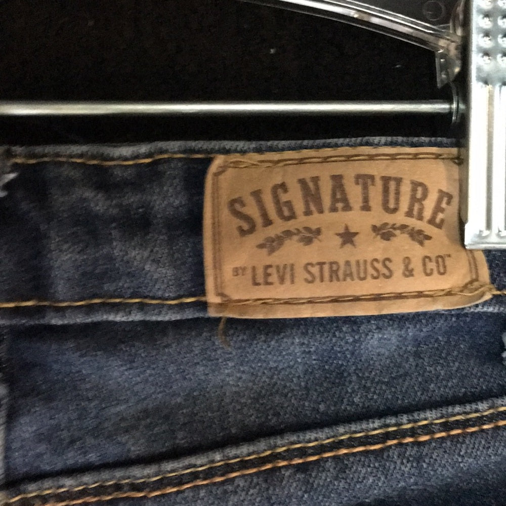 Signature by Levi Strauss & Co. size 6 kids Jeans