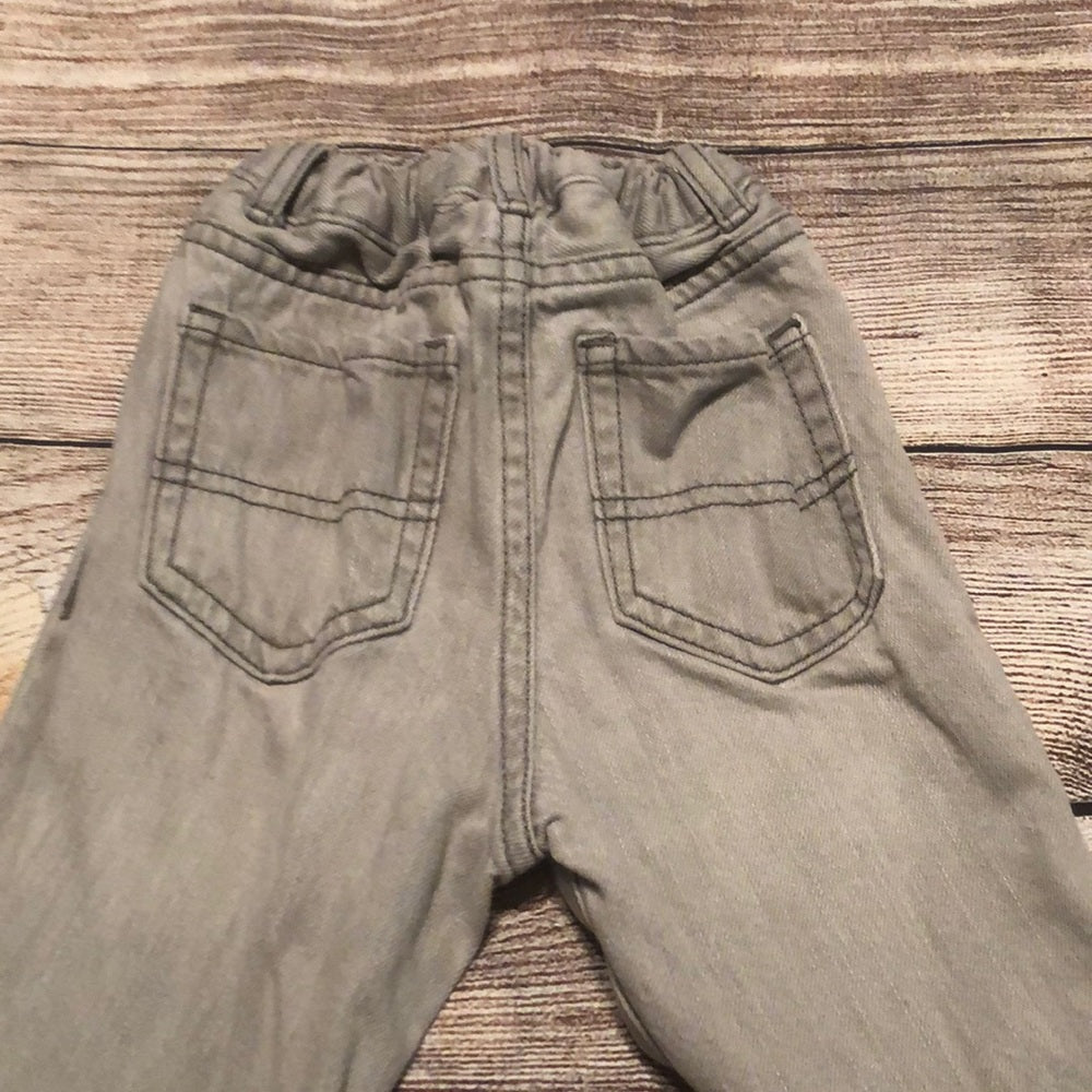 The Children’s Place 5T skinny gray boy jeans