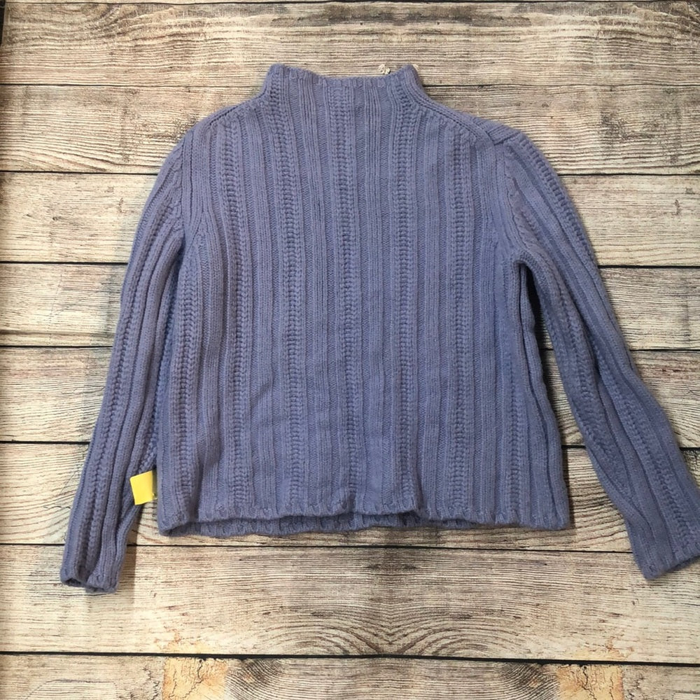 Ann Taylor sz medium purple long sleeve top