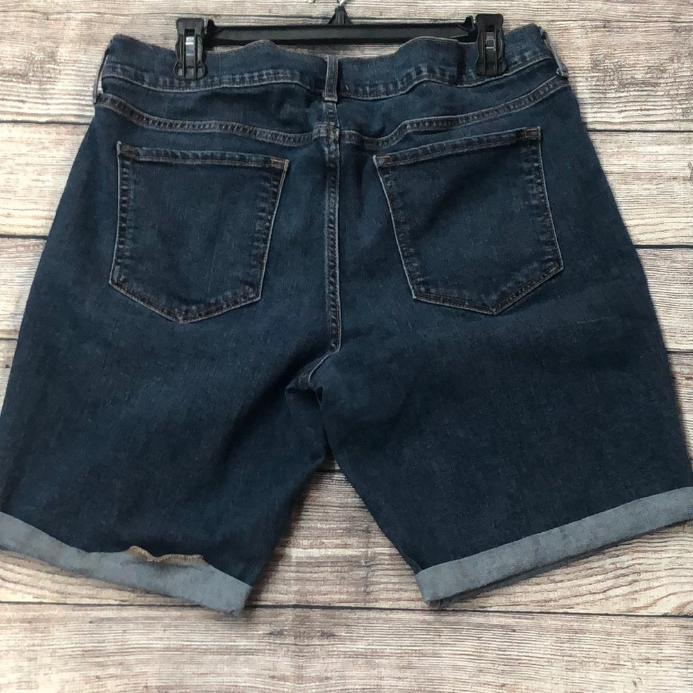 Old Navy sz 14 lady’s jean shorts