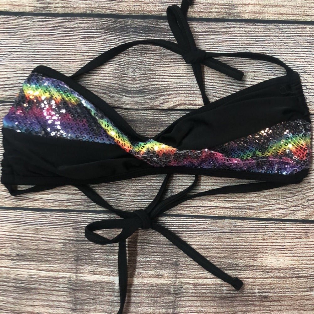 OP sz medium multicolor bathing suit top