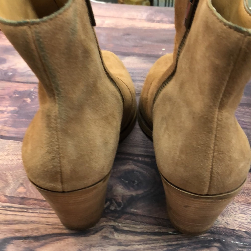 Lucky Brand sz 9.5 women tan shoes