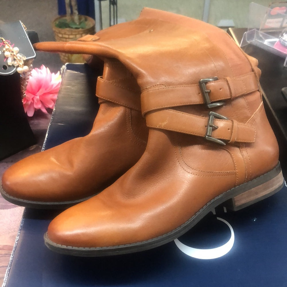 Chaps sz 9.5 women brown boots