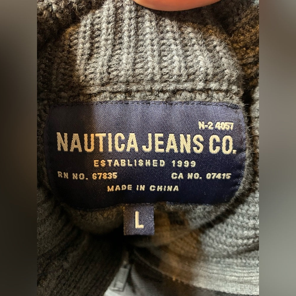 Size L men  Nautica Jeans sweater