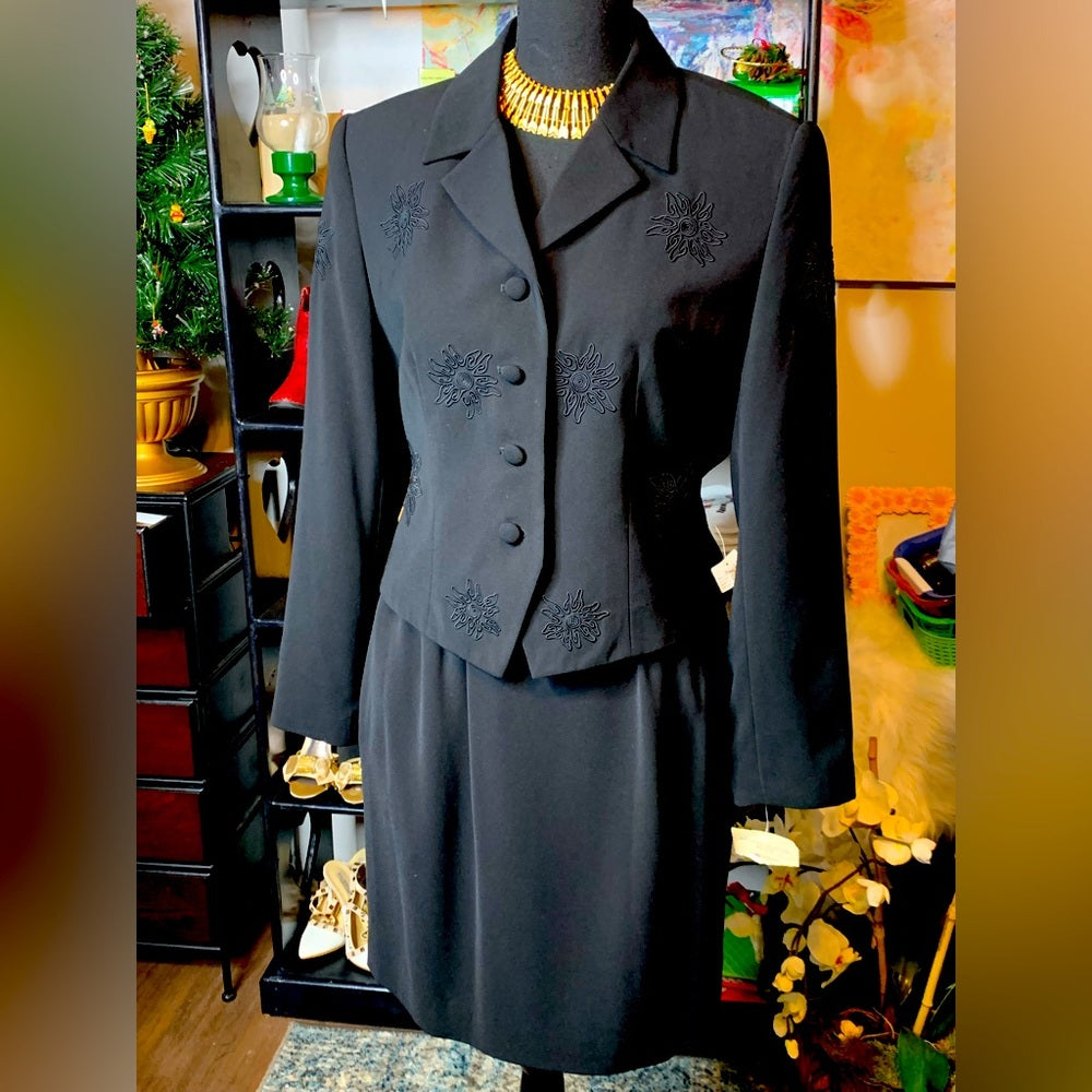 Size 10 Petite black suit